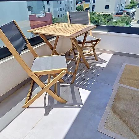 Apartamento Sunny Terrace By Interhome